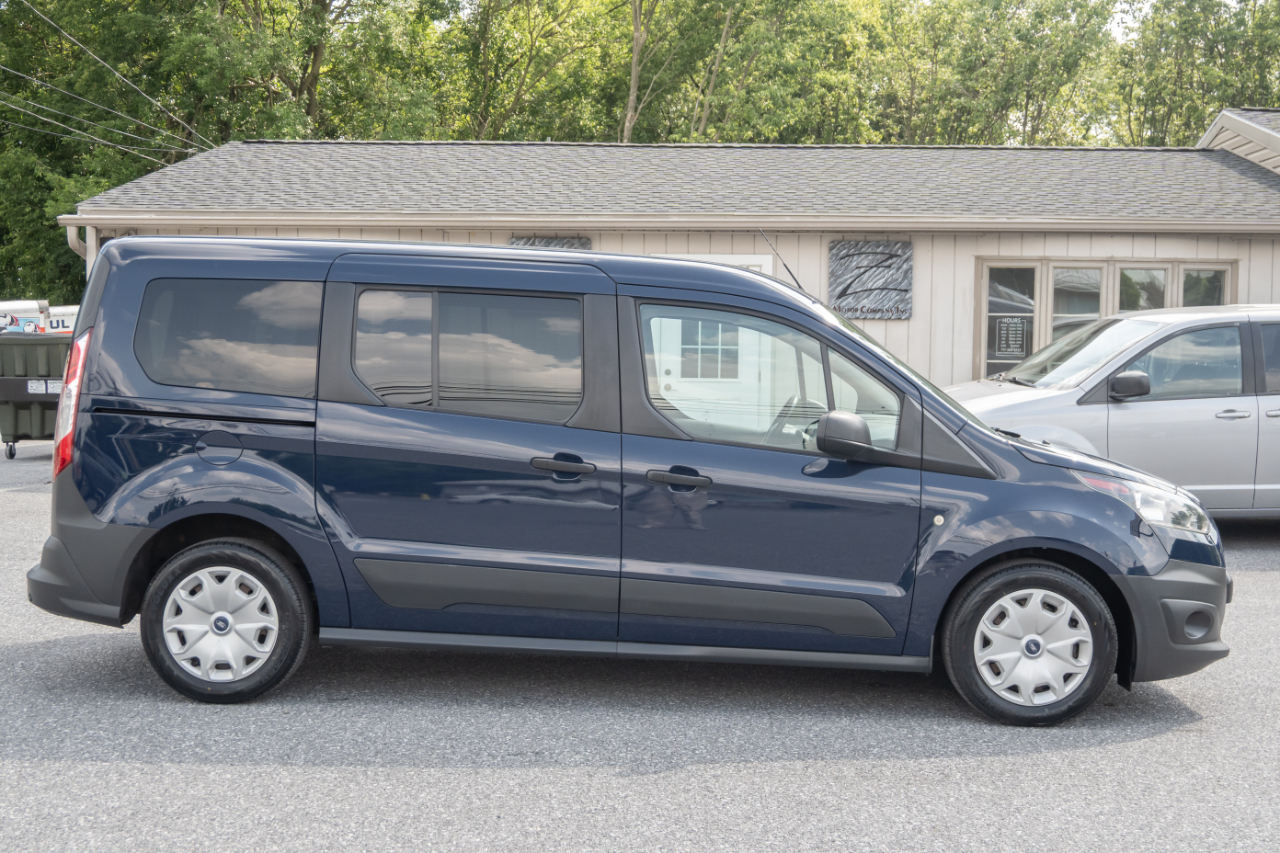 Ford Transit Connect Wagon XL LWB w/Rear Liftgate 2017