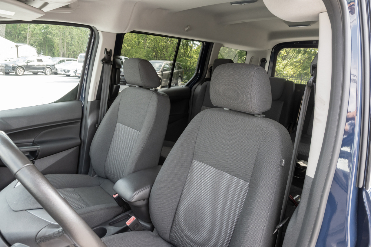 Ford Transit Connect Wagon XL LWB w/Rear Liftgate 2017