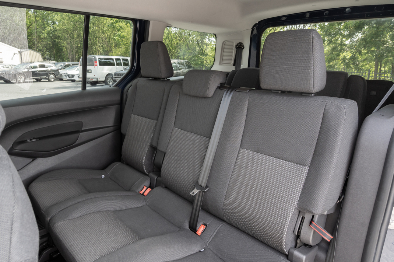 Ford Transit Connect Wagon XL LWB w/Rear Liftgate 2017