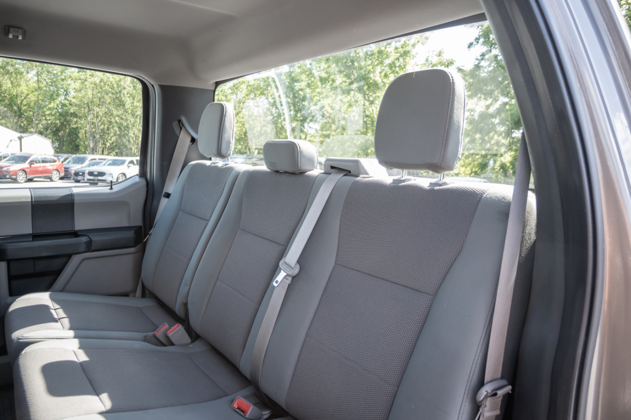 Ford Super Duty F-350 SRW XL 4WD Crew Cab 8' Box 2019