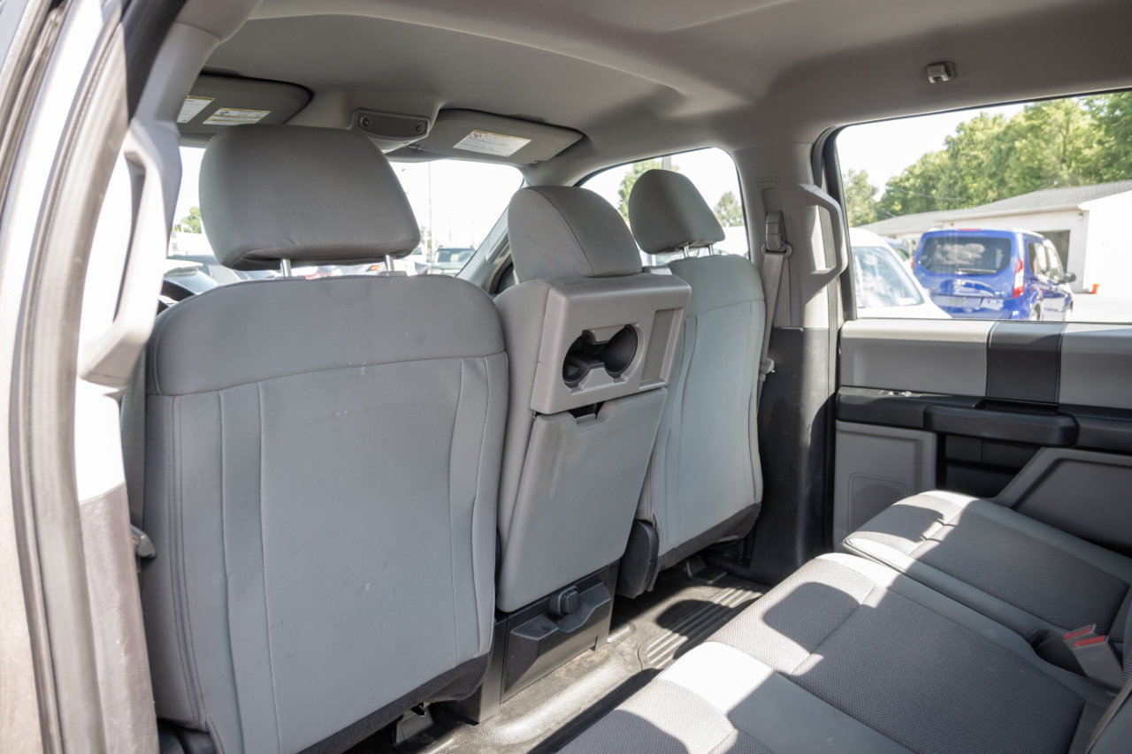 Ford Super Duty F-350 SRW XL 4WD Crew Cab 8' Box 2019