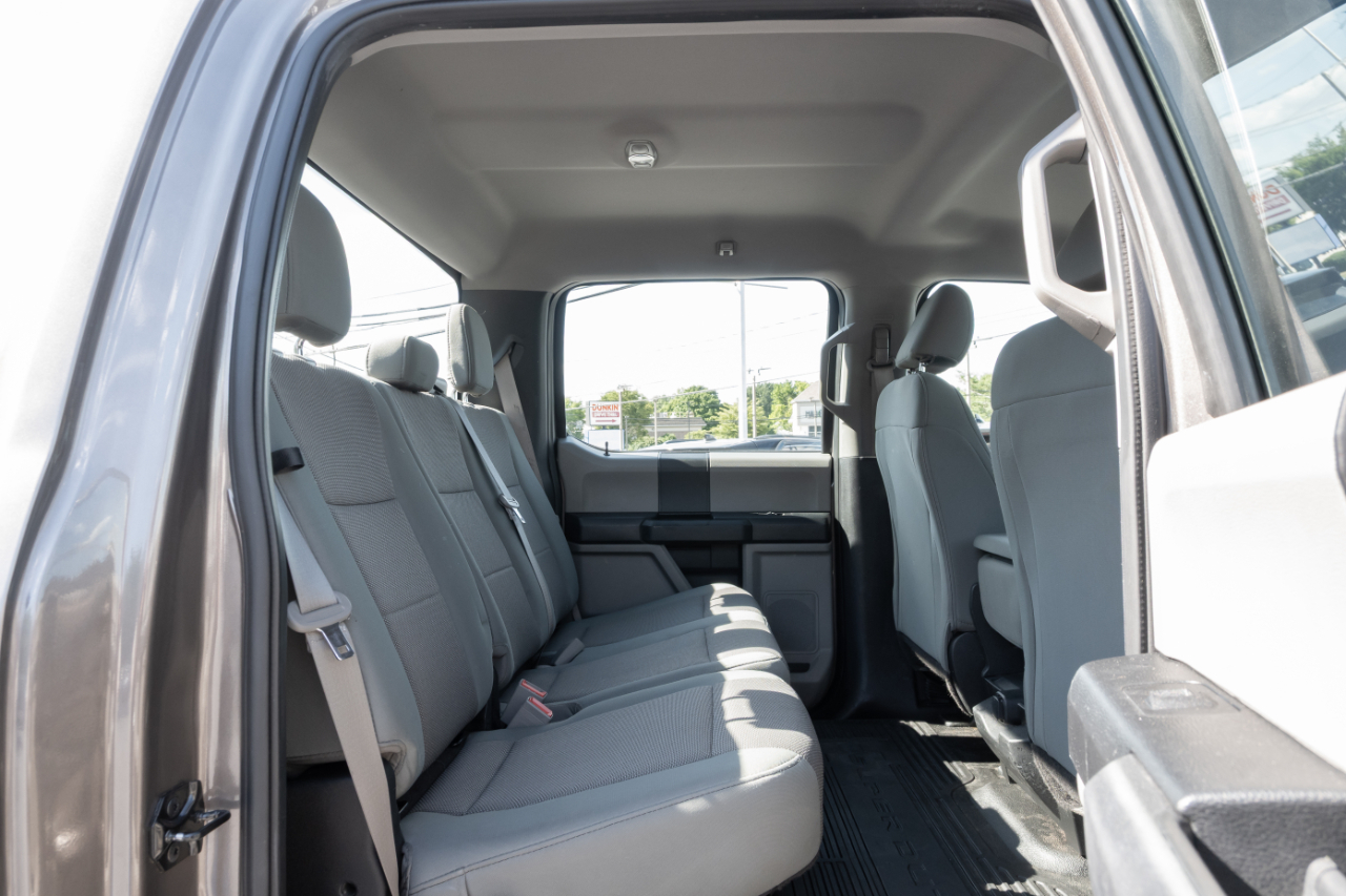 Ford Super Duty F-350 SRW XL 4WD Crew Cab 8' Box 2019