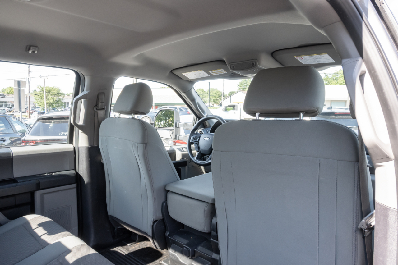 Ford Super Duty F-350 SRW XL 4WD Crew Cab 8' Box 2019
