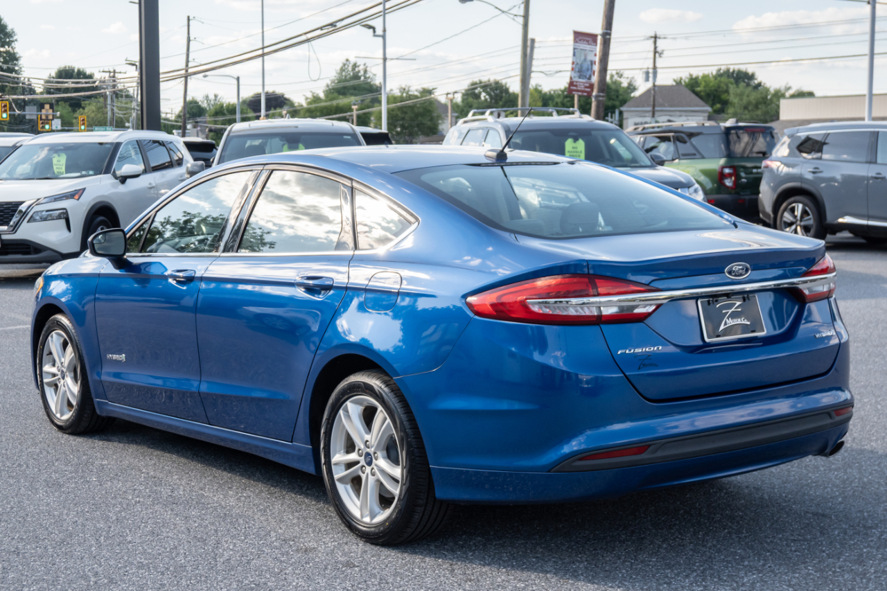 Ford Fusion Hybrid S FWD 2018