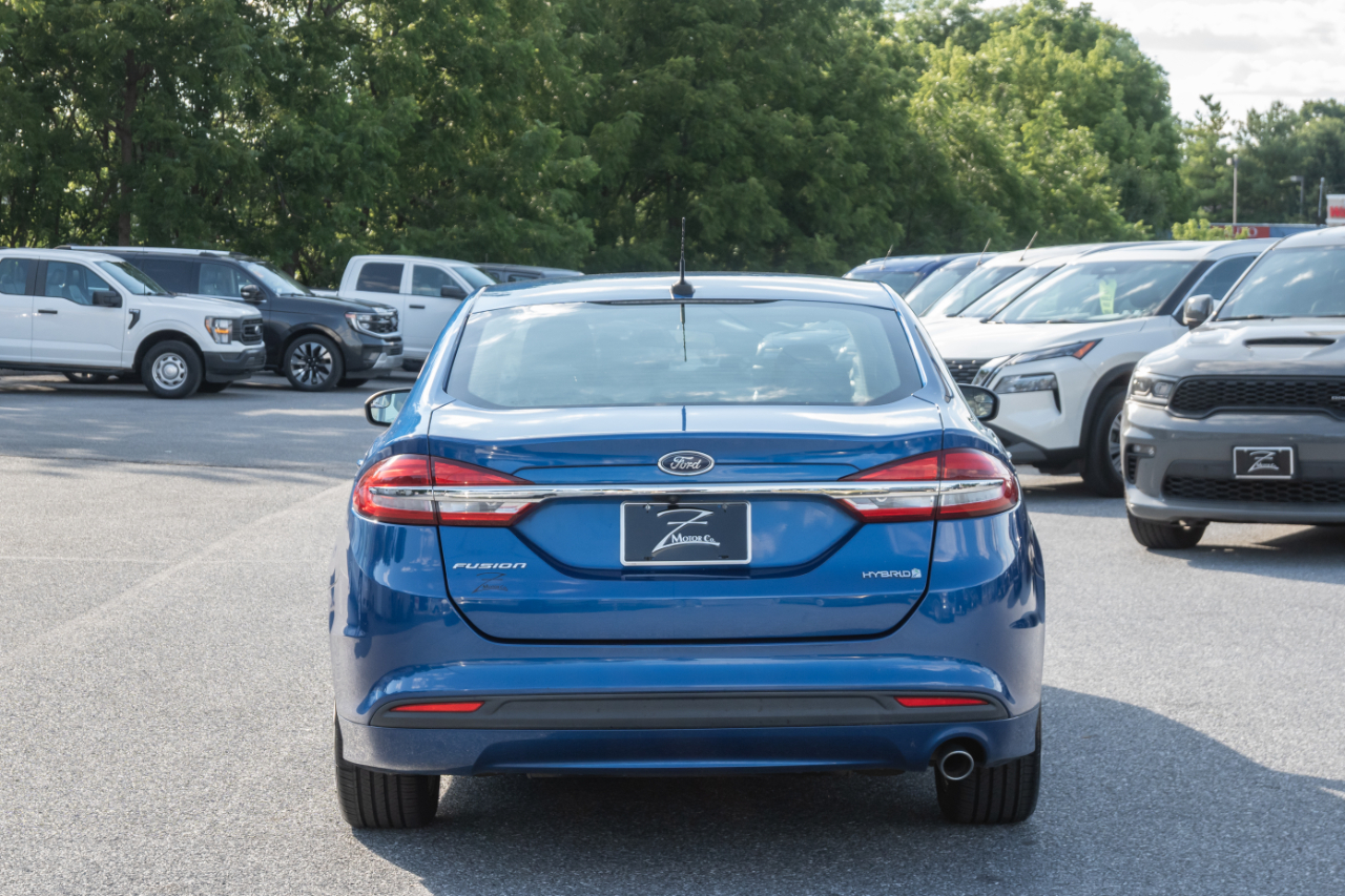 Ford Fusion Hybrid S FWD 2018
