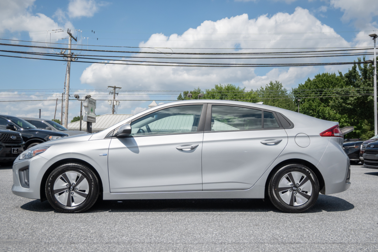 Hyundai Ioniq Hybrid Blue Hatchback 2020