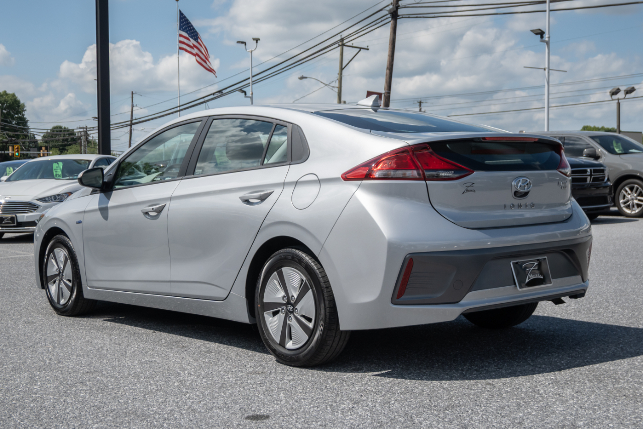 Hyundai Ioniq Hybrid Blue Hatchback 2020