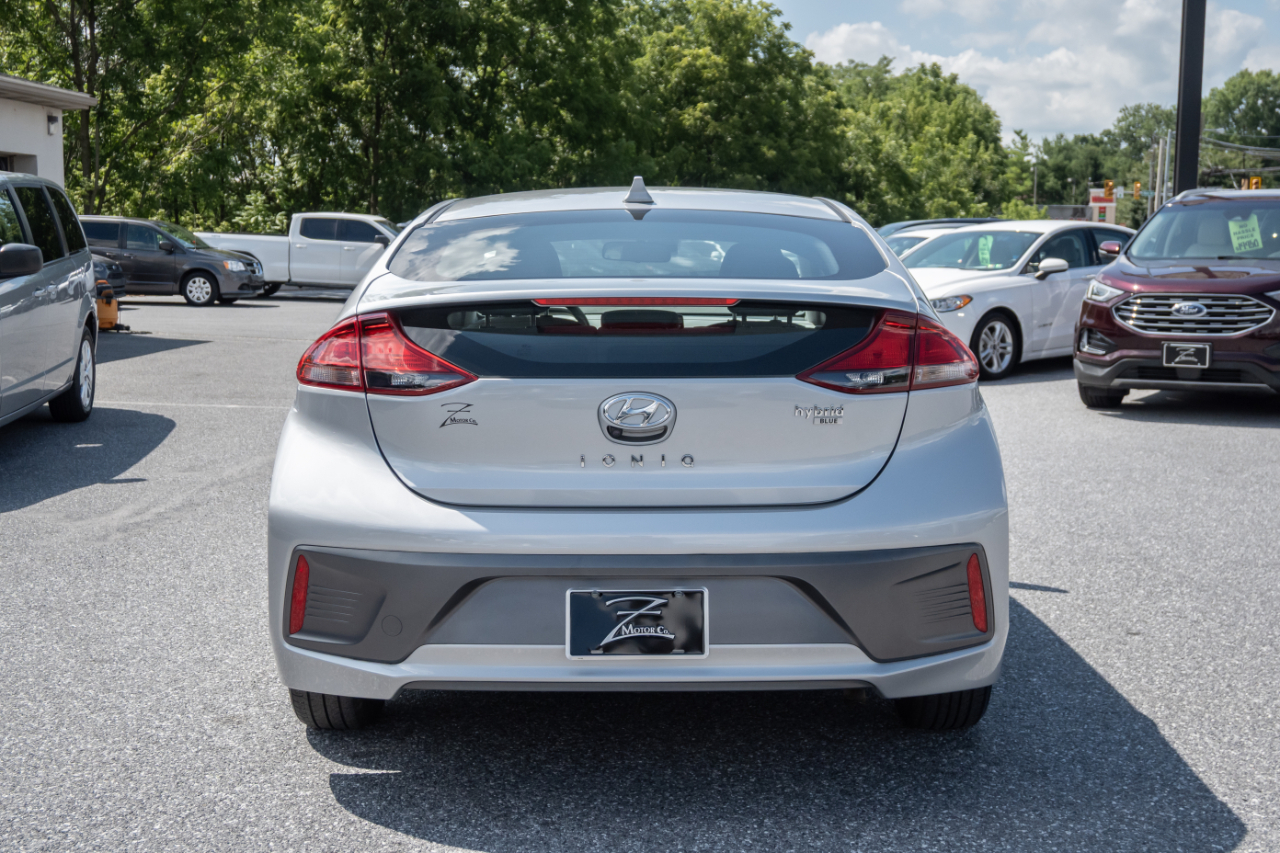 Hyundai Ioniq Hybrid Blue Hatchback 2020