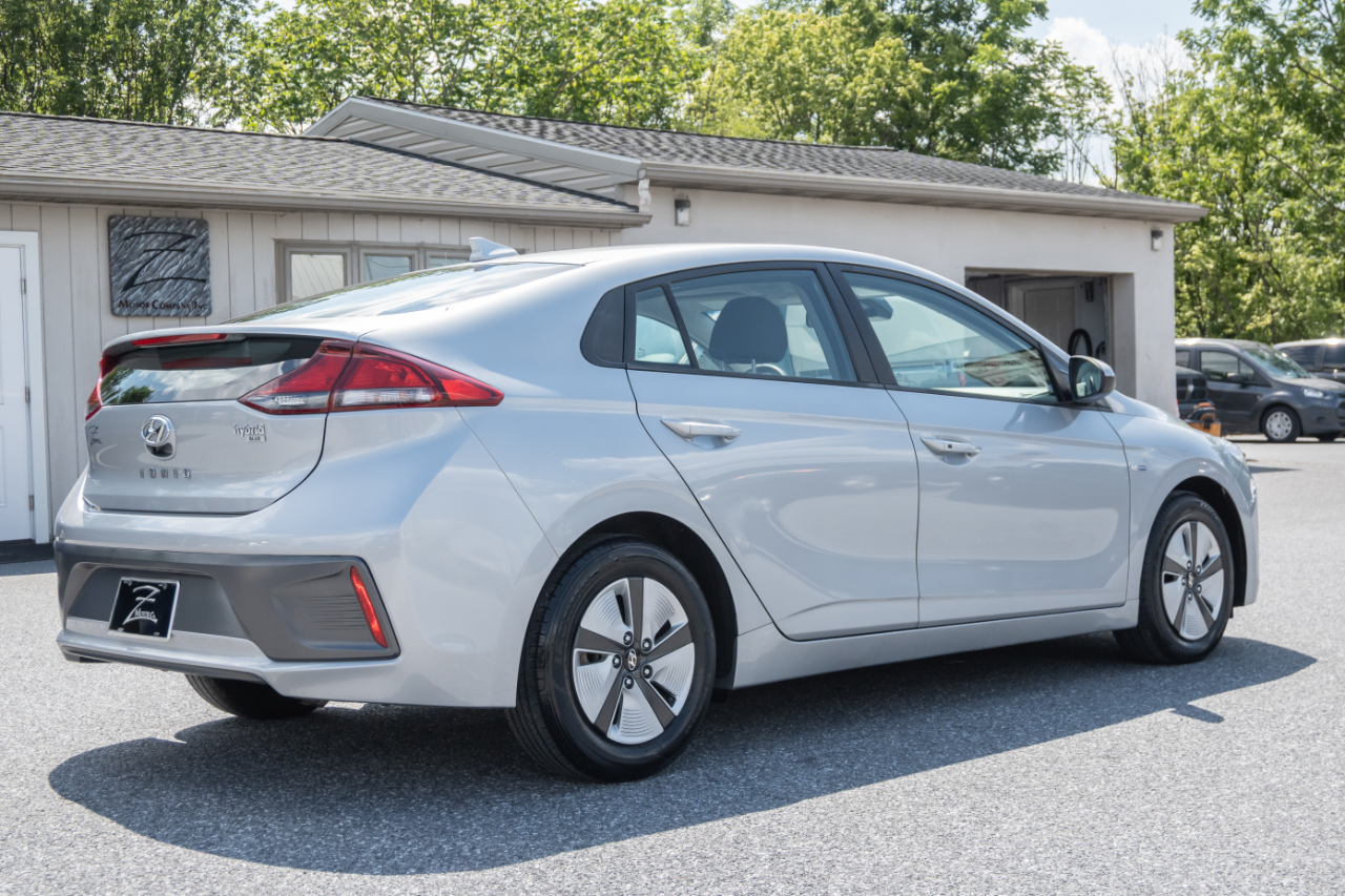 Hyundai Ioniq Hybrid Blue Hatchback 2020