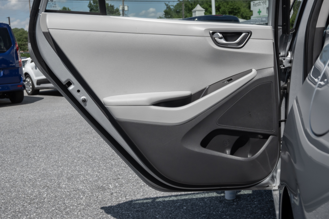 Hyundai Ioniq Hybrid Blue Hatchback 2020