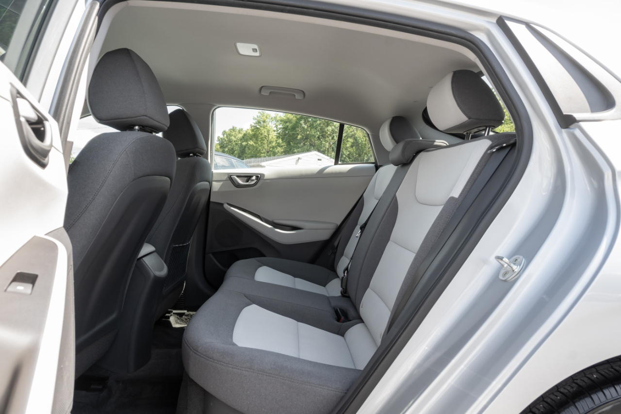 Hyundai Ioniq Hybrid Blue Hatchback 2020