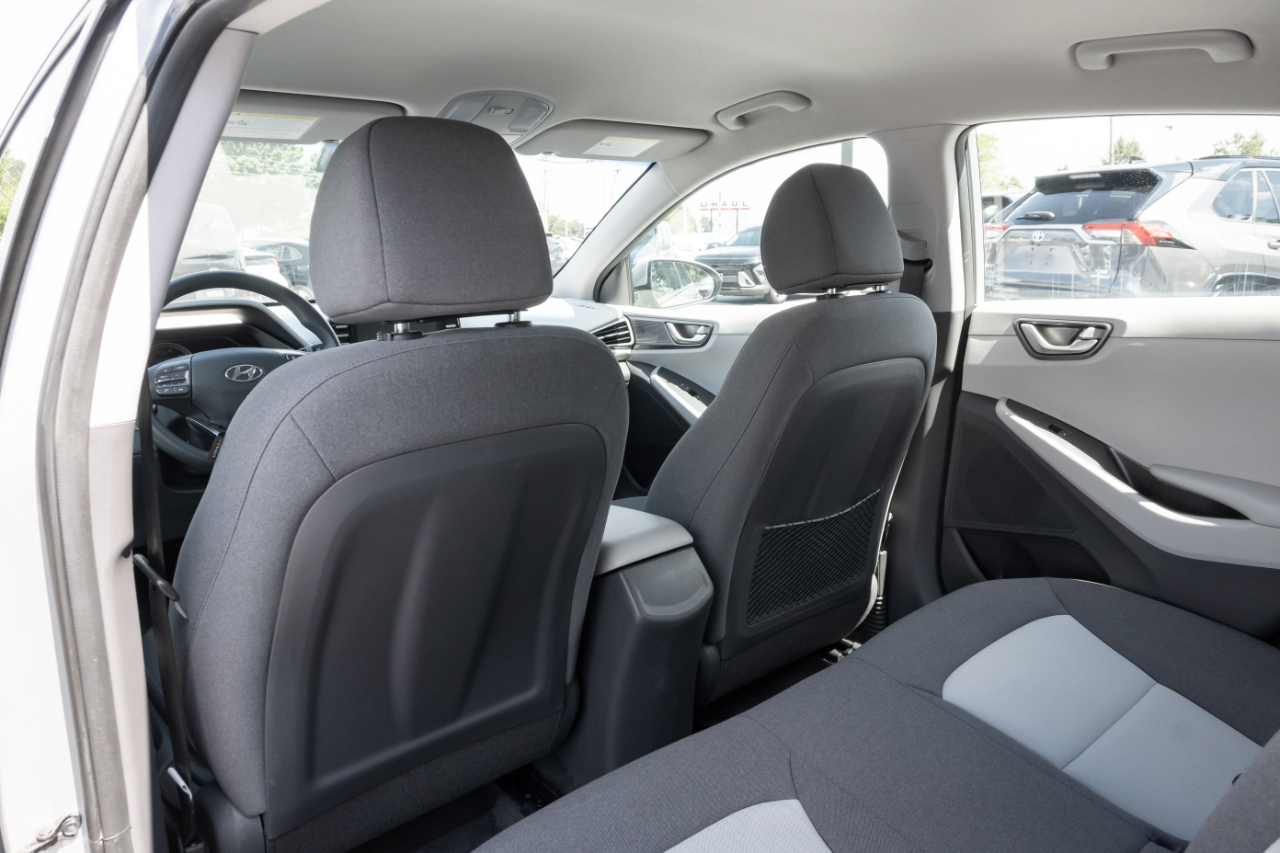 Hyundai Ioniq Hybrid Blue Hatchback 2020