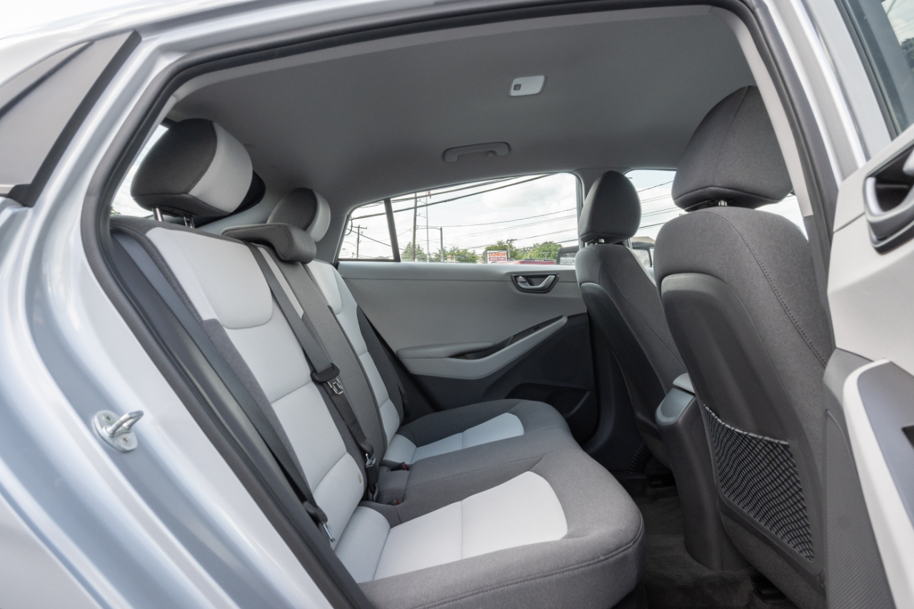 Hyundai Ioniq Hybrid Blue Hatchback 2020