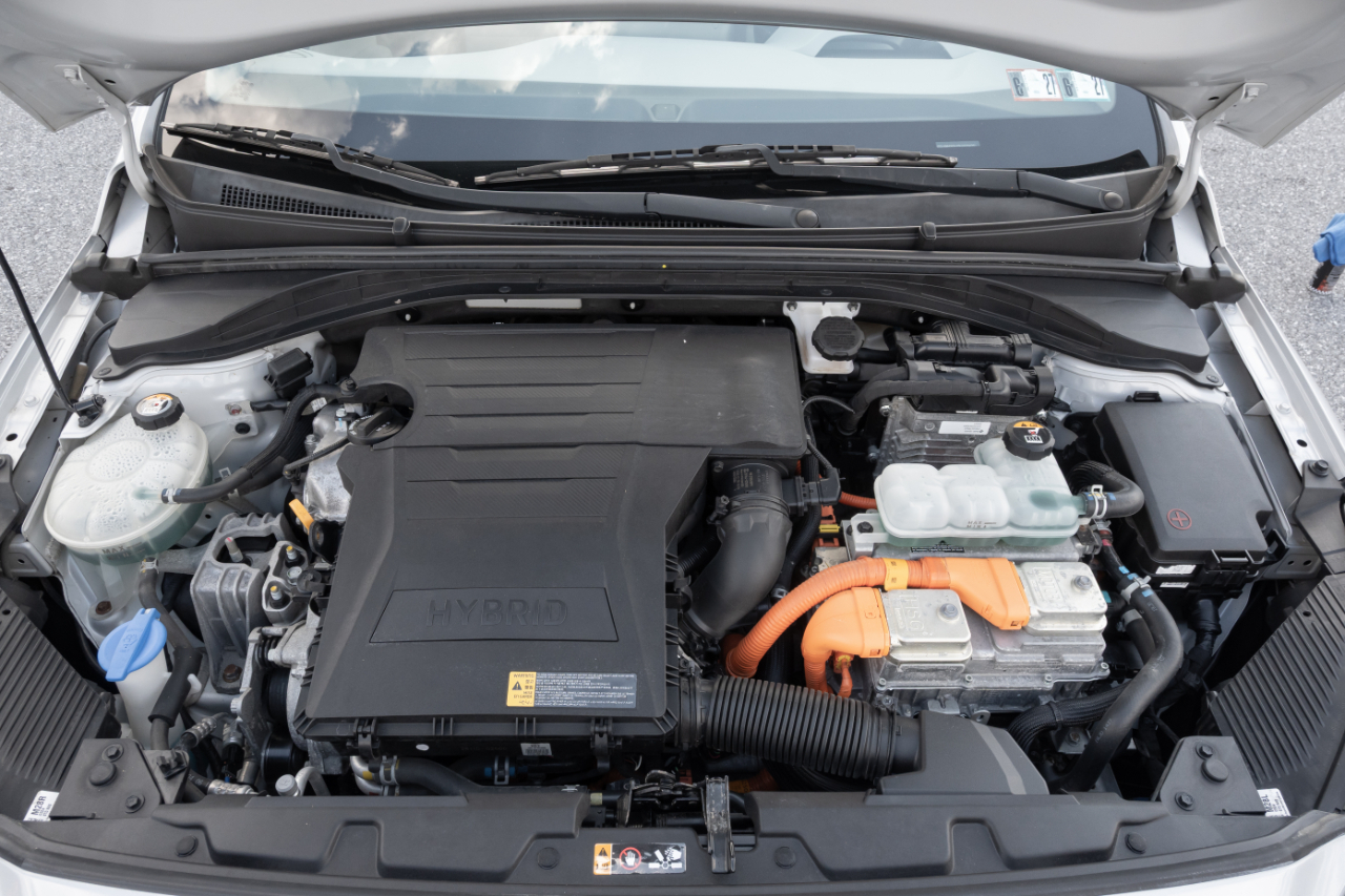 Hyundai Ioniq Hybrid Blue Hatchback 2020