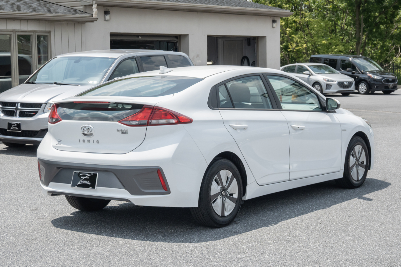 Hyundai Ioniq Hybrid Blue Hatchback 2020