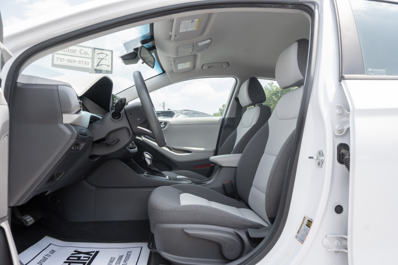 Hyundai Ioniq Hybrid Blue Hatchback 2020