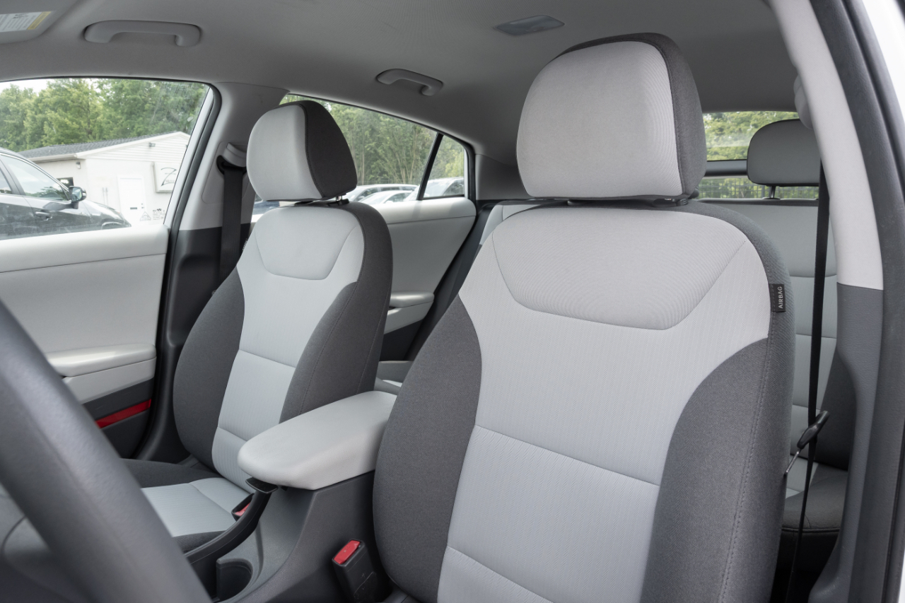 Hyundai Ioniq Hybrid Blue Hatchback 2020