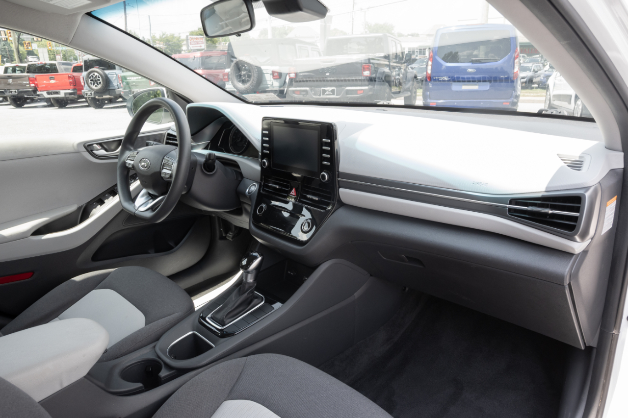 Hyundai Ioniq Hybrid Blue Hatchback 2020