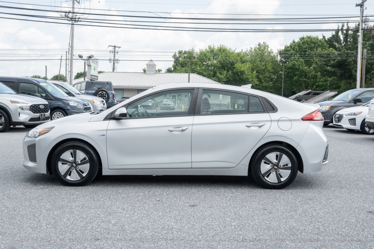 Hyundai Ioniq Hybrid Blue Hatchback 2019
