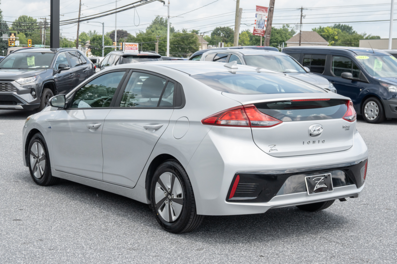 Hyundai Ioniq Hybrid Blue Hatchback 2019