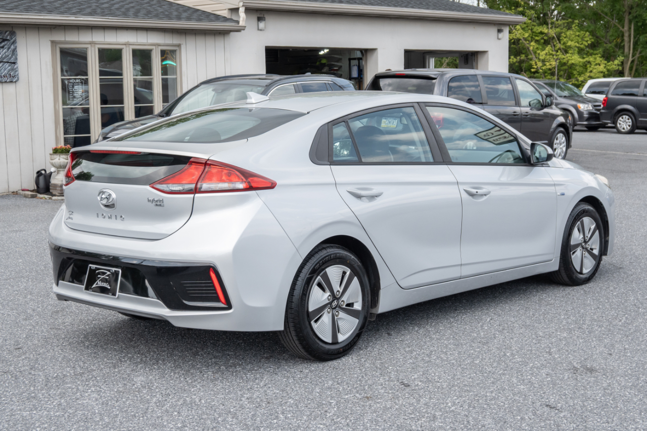 Hyundai Ioniq Hybrid Blue Hatchback 2019