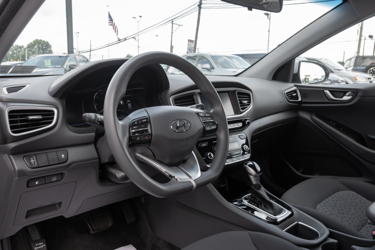Hyundai Ioniq Hybrid Blue Hatchback 2019