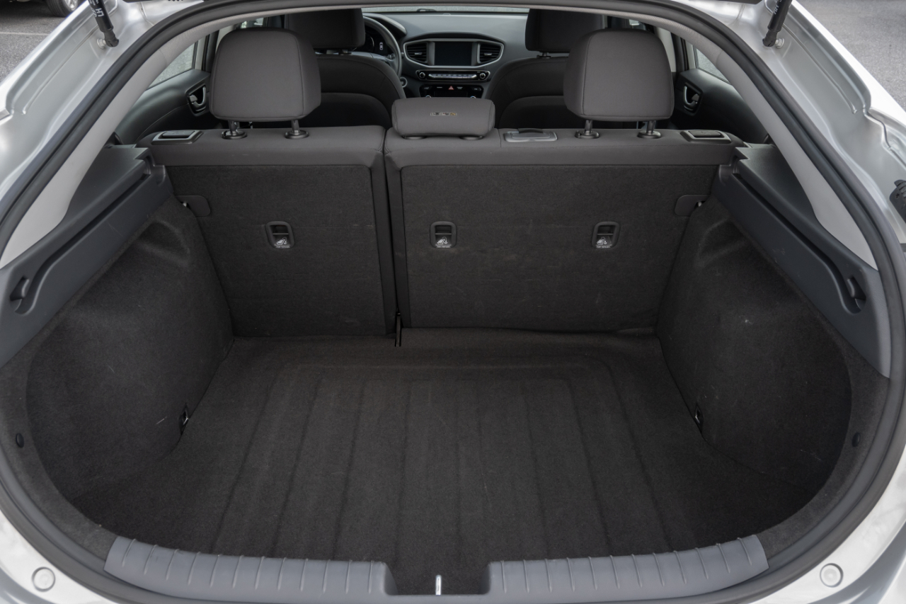 Hyundai Ioniq Hybrid Blue Hatchback 2019