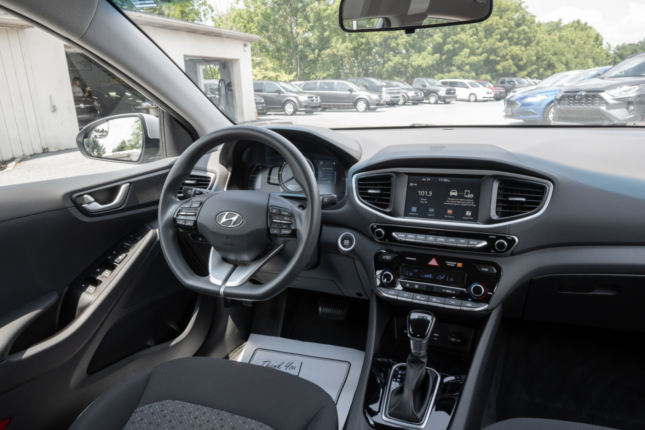 Hyundai Ioniq Hybrid Blue Hatchback 2019