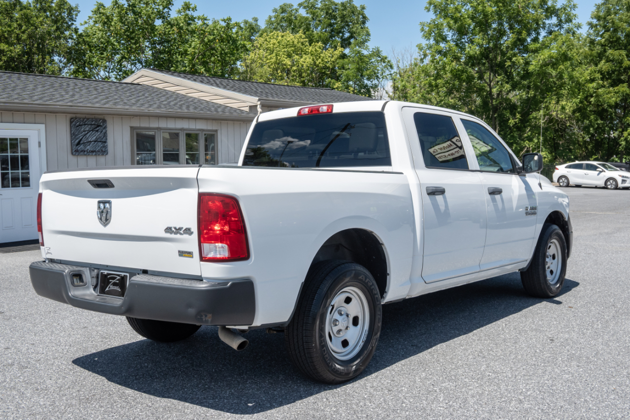 RAM 1500 Tradesman 4x4 Crew Cab 5'7" Box 2018