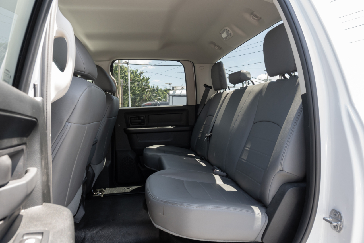 RAM 1500 Tradesman 4x4 Crew Cab 5'7" Box 2018