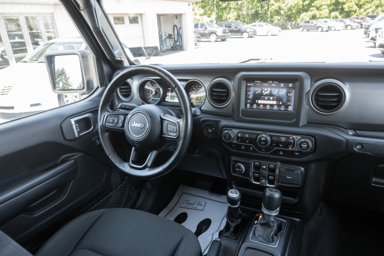Jeep Gladiator Willys 4x4 2021