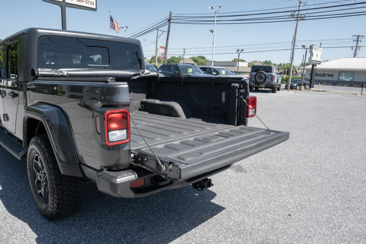 Jeep Gladiator Willys 4x4 2021