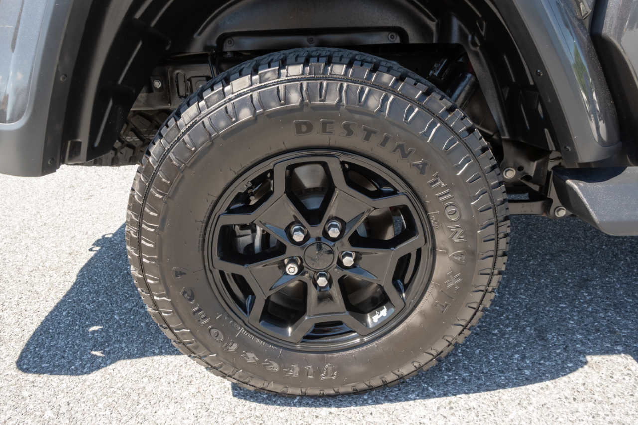 Jeep Gladiator Willys 4x4 2021