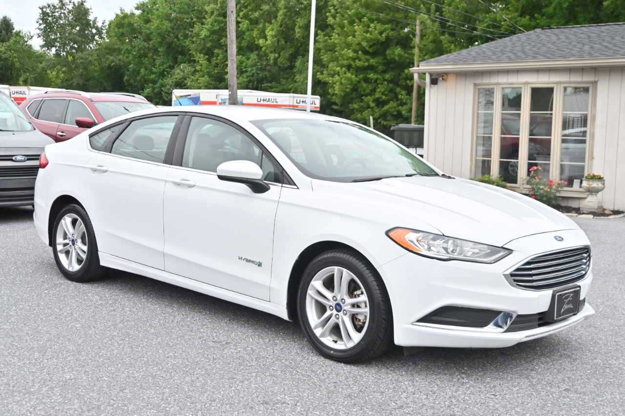 Ford Fusion Hybrid S FWD 2018