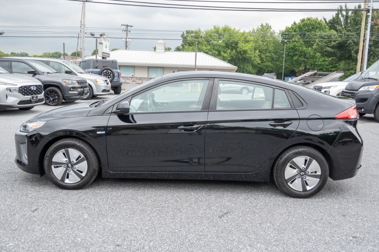 Hyundai Ioniq Hybrid Blue Hatchback 2020