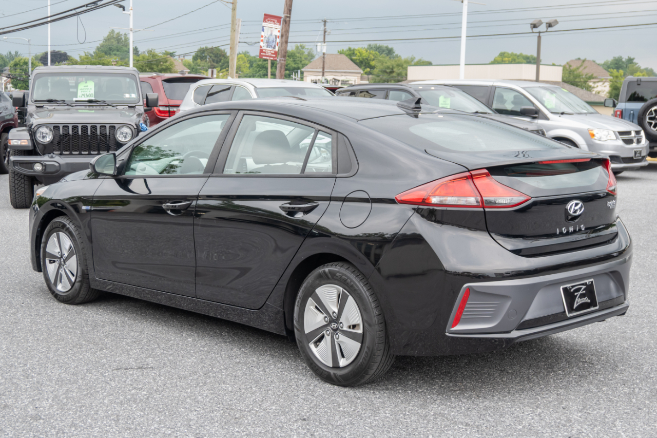 Hyundai Ioniq Hybrid Blue Hatchback 2020