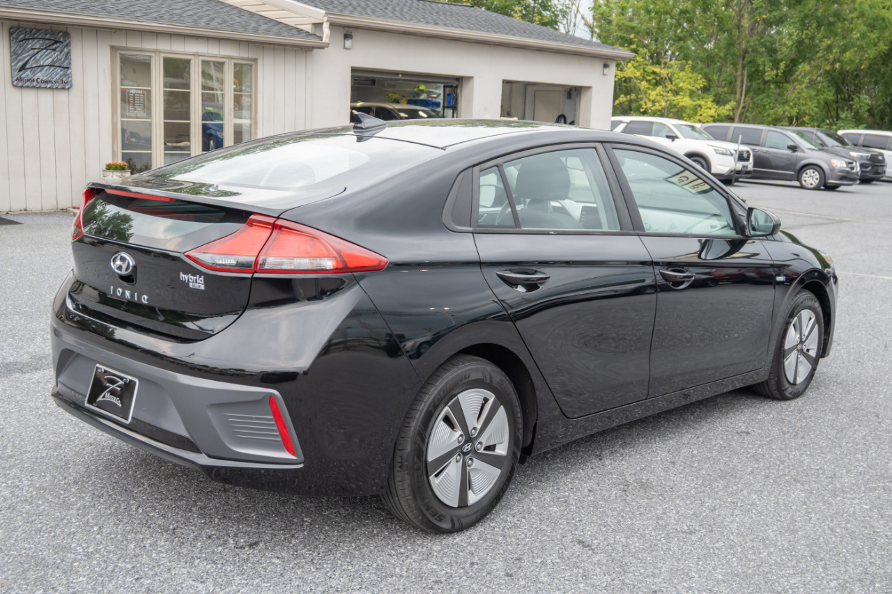 Hyundai Ioniq Hybrid Blue Hatchback 2020