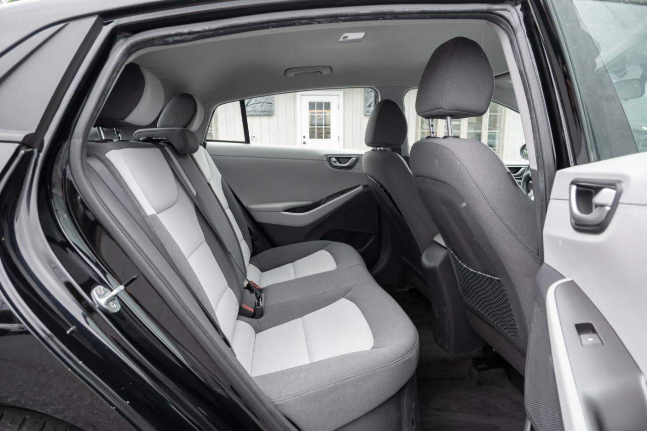 Hyundai Ioniq Hybrid Blue Hatchback 2020