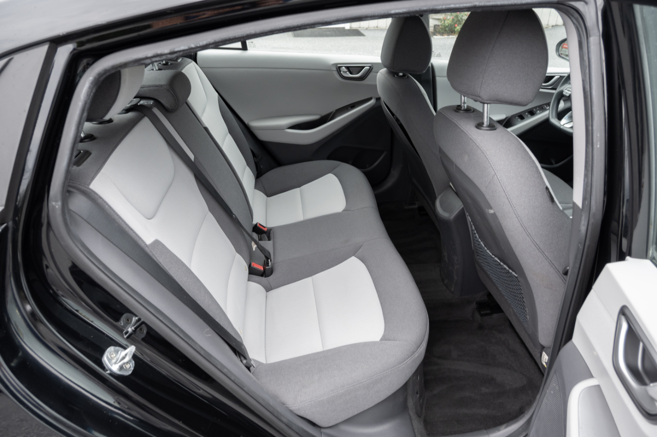 Hyundai Ioniq Hybrid Blue Hatchback 2020