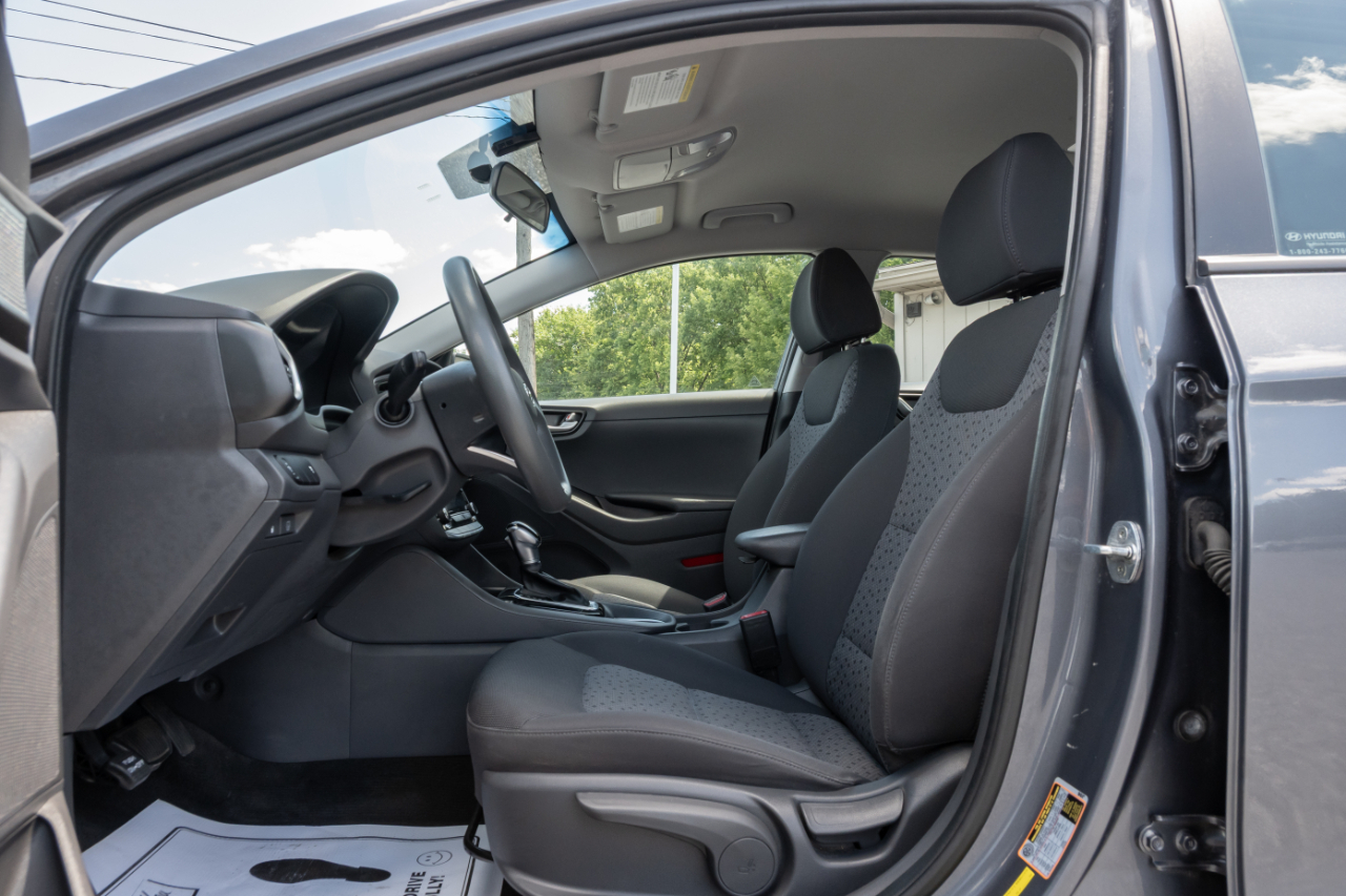 Hyundai Ioniq Hybrid Blue Hatchback 2018