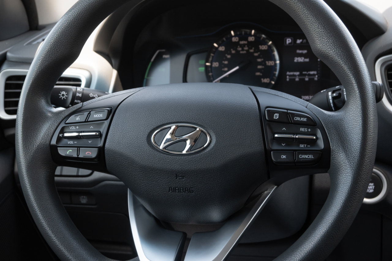 Hyundai Ioniq Hybrid Blue Hatchback 2018