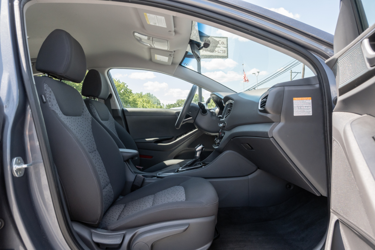 Hyundai Ioniq Hybrid Blue Hatchback 2018