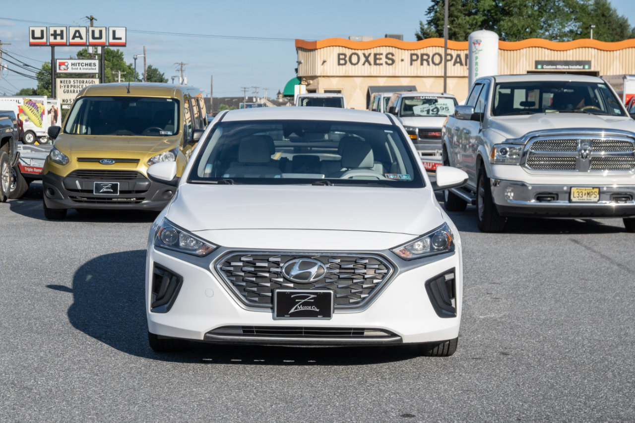 Hyundai Ioniq Hybrid Blue Hatchback 2020