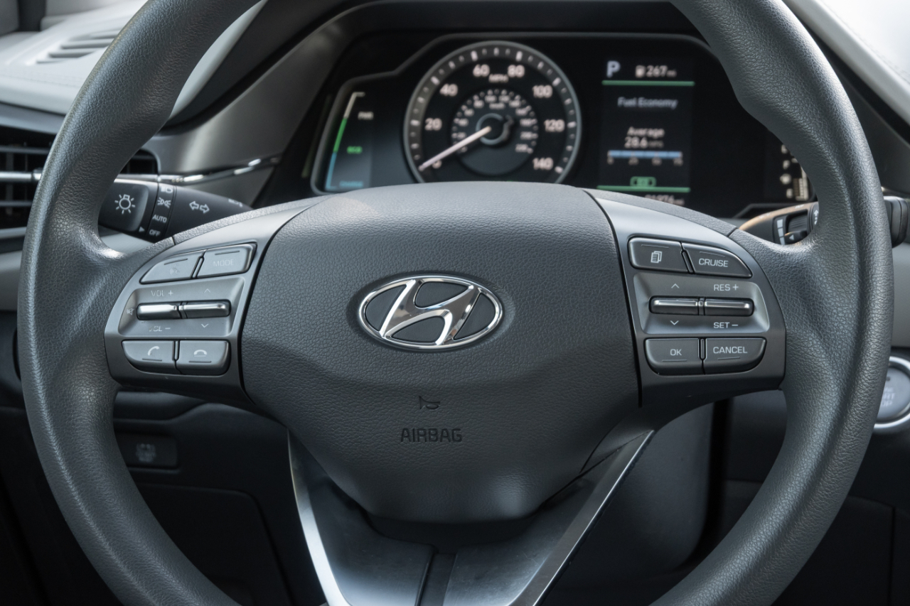 Hyundai Ioniq Hybrid Blue Hatchback 2020