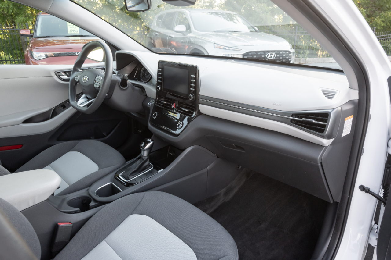 Hyundai Ioniq Hybrid Blue Hatchback 2020