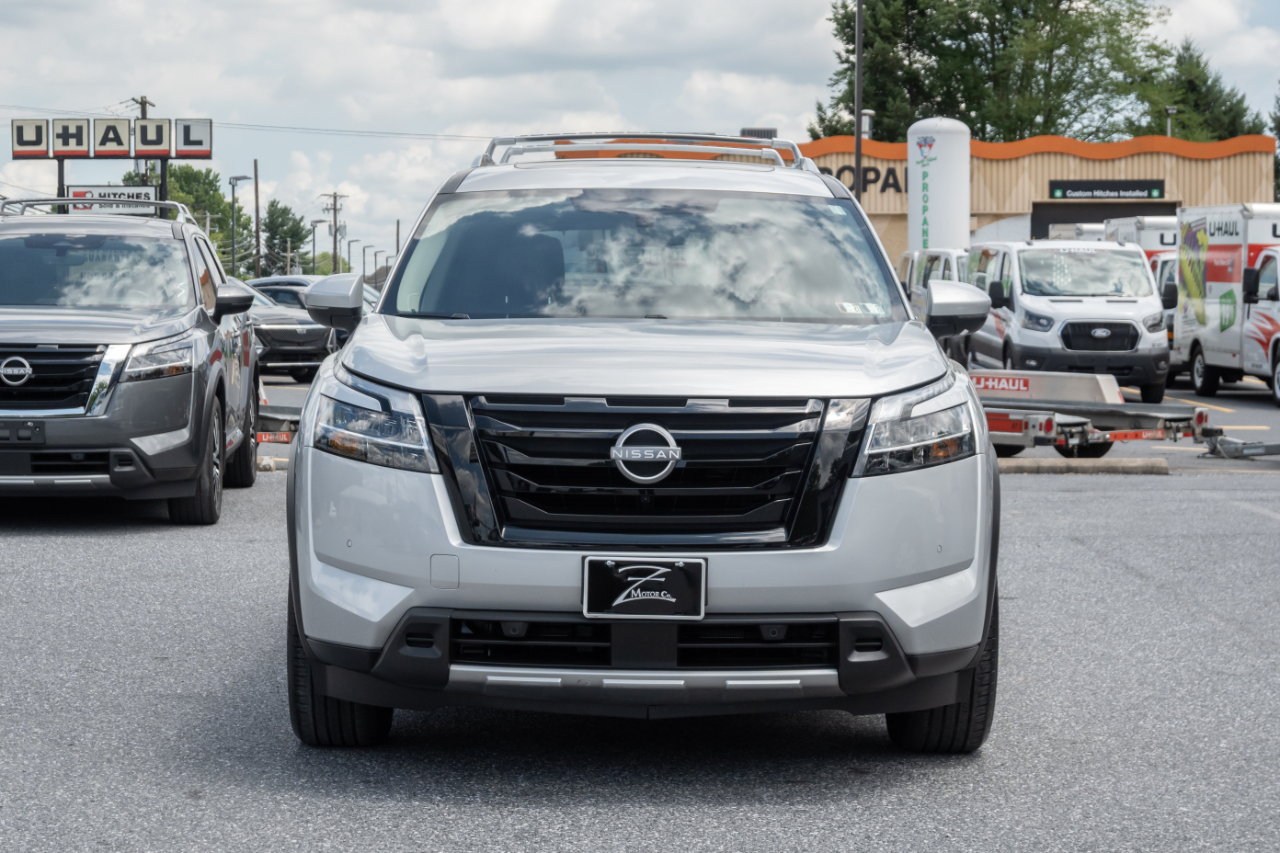 Nissan Pathfinder SL 4WD 2023