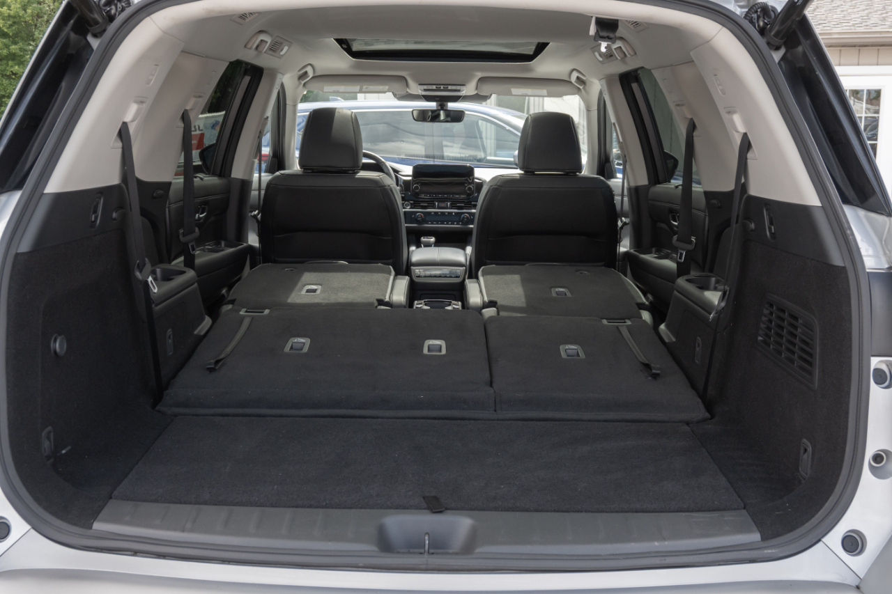 Nissan Pathfinder SL 4WD 2023