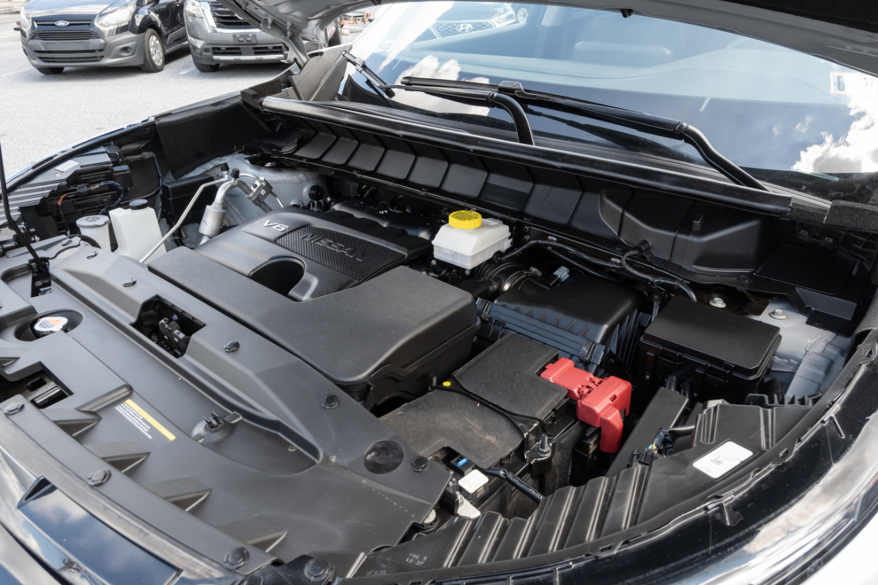 Nissan Pathfinder SL 4WD 2023