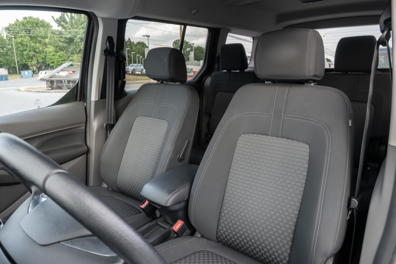 Ford Transit Connect Wagon XLT LWB w/Rear Liftgate 2020