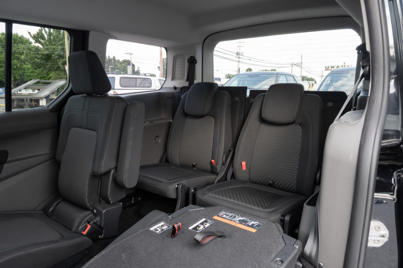 Ford Transit Connect Wagon XLT LWB w/Rear Liftgate 2020